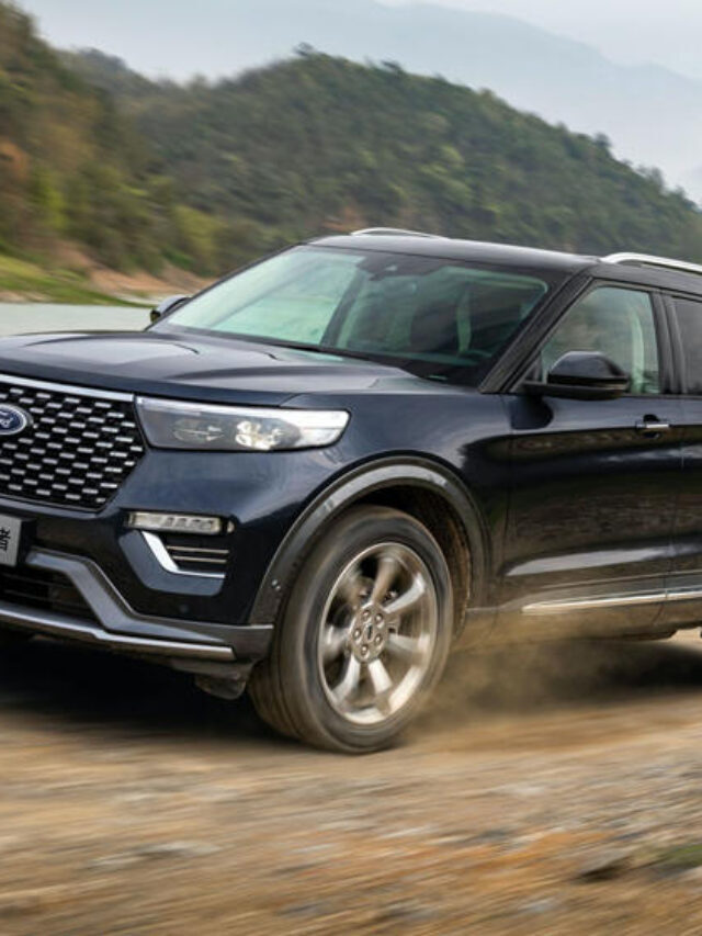 The 2023 Ford Explorer SUV makes its debut in China, with a 27-inch touchscreen.